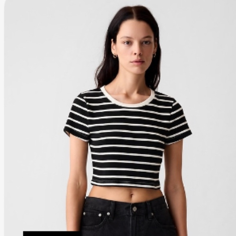 GAP Black and White Striped Crop Tee